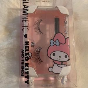Glamnetic x Hello Kitty Lash Sets